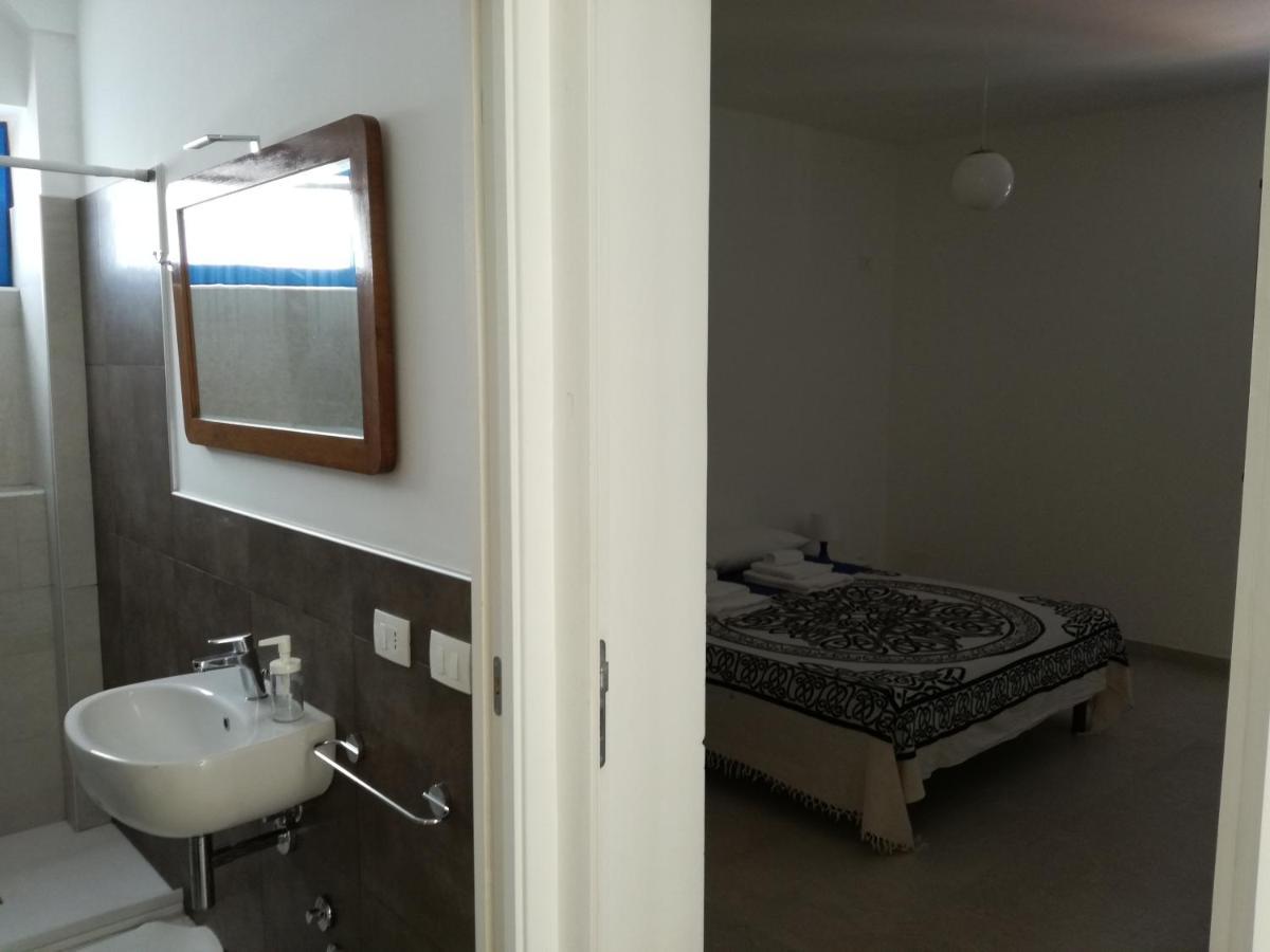 Mediterranea Guesthouse B&B Portopalo Di Capo Passero エクステリア 写真