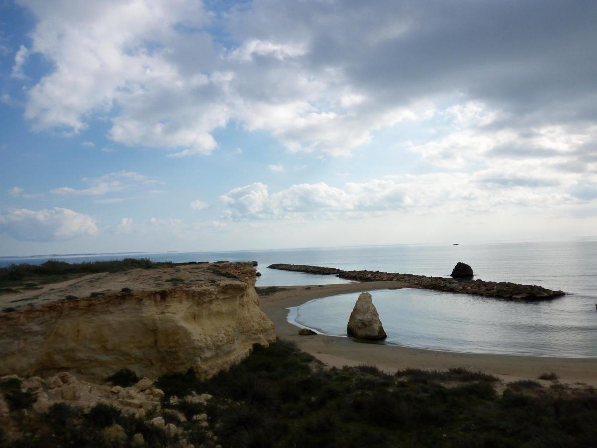 Mediterranea Guesthouse B&B Portopalo Di Capo Passero エクステリア 写真